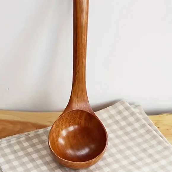 Beautiful long wooden lidl - Picture 2 of 4